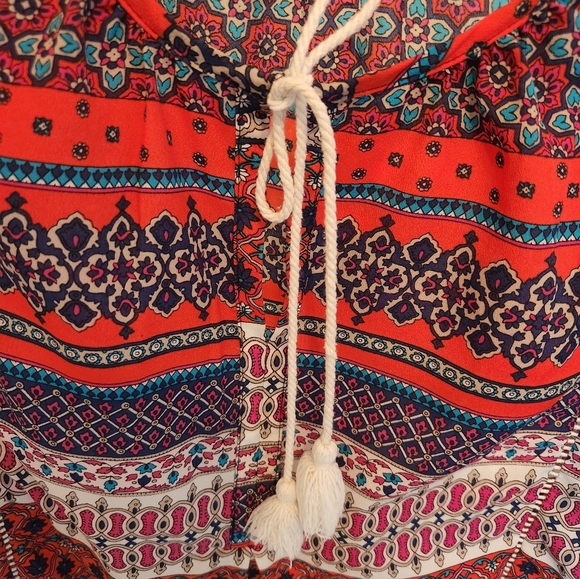 Top - Picture 2 of 5